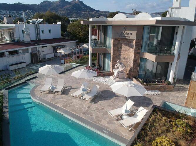 Herodot Beach Hotel
