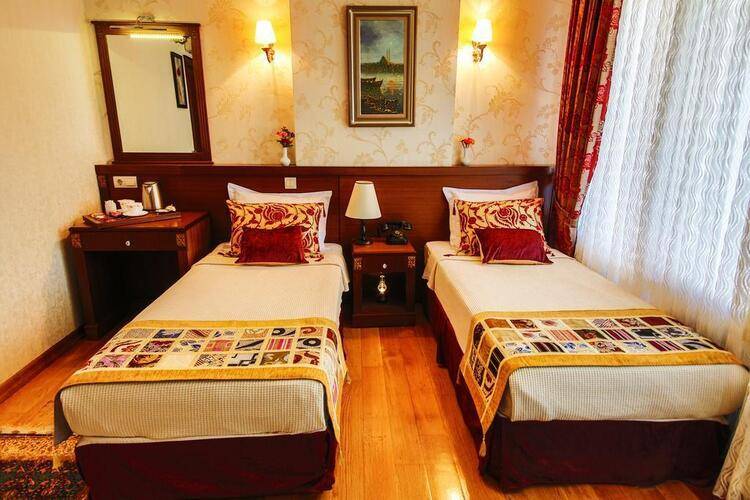 Maritime Hotel