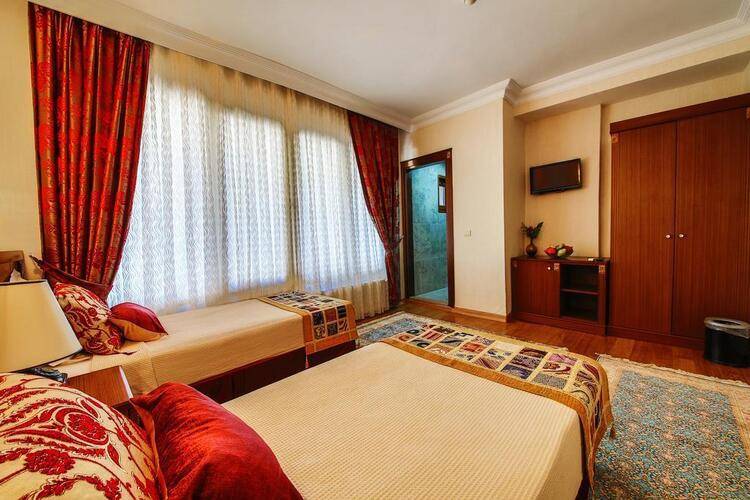 Maritime Hotel