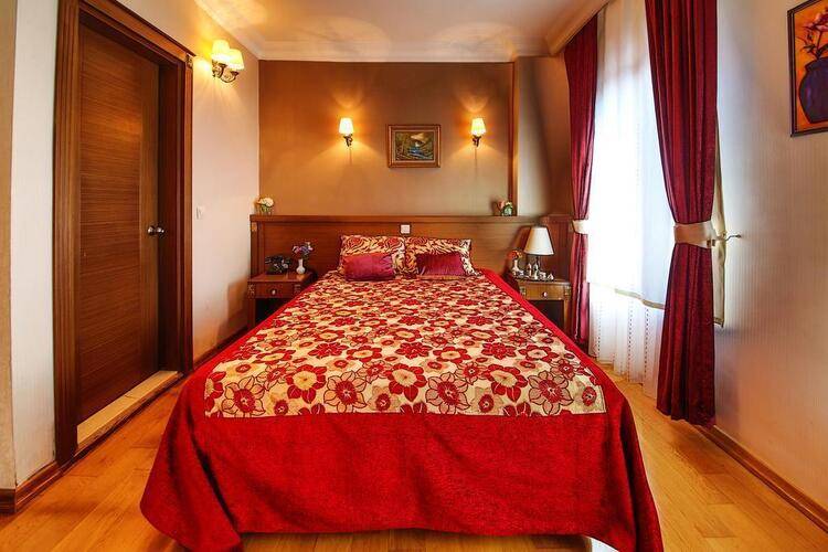 Maritime Hotel