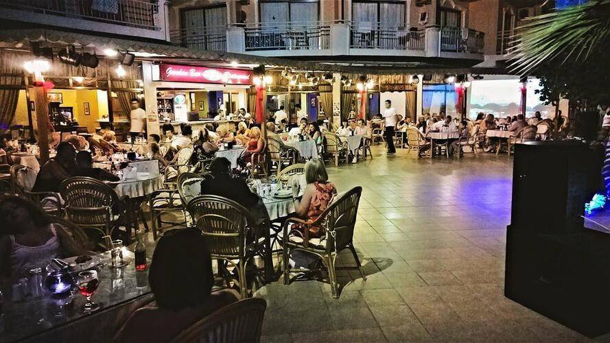 Mutlu Apart Hotel