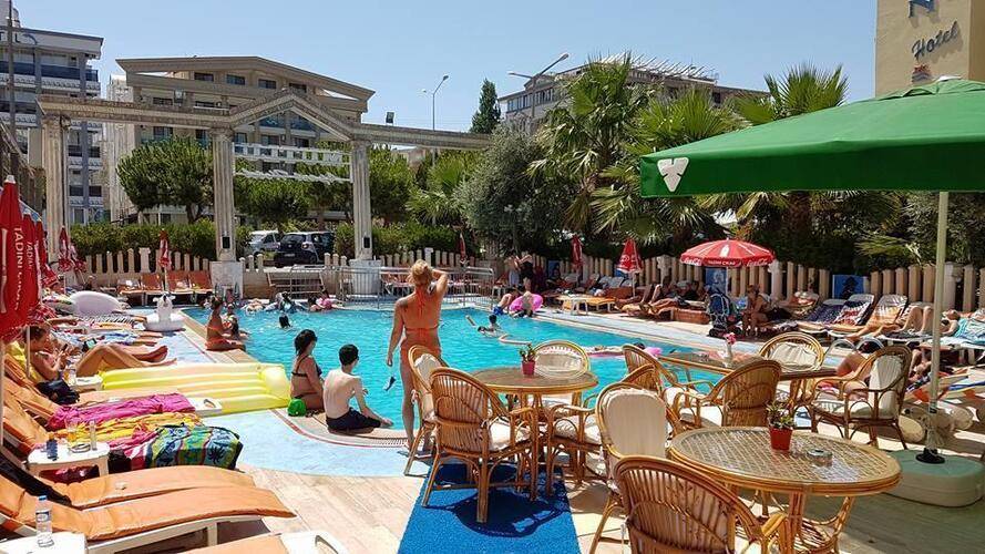 Mutlu Apart Hotel