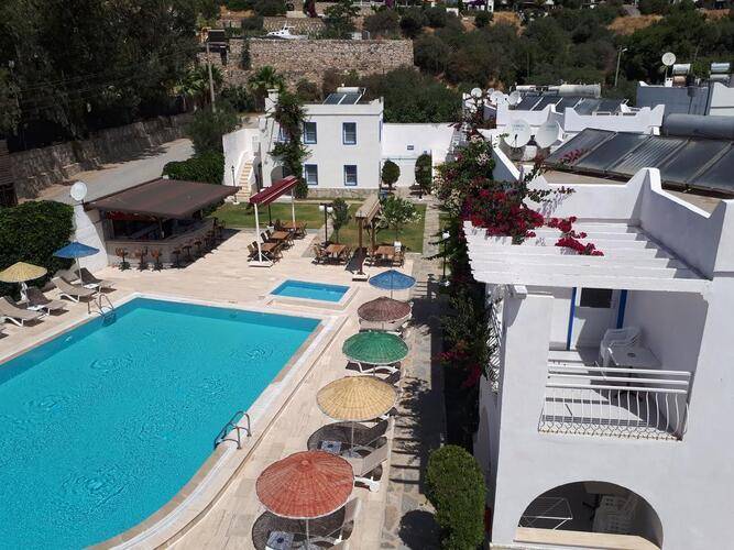 Paradise Apart Hotel