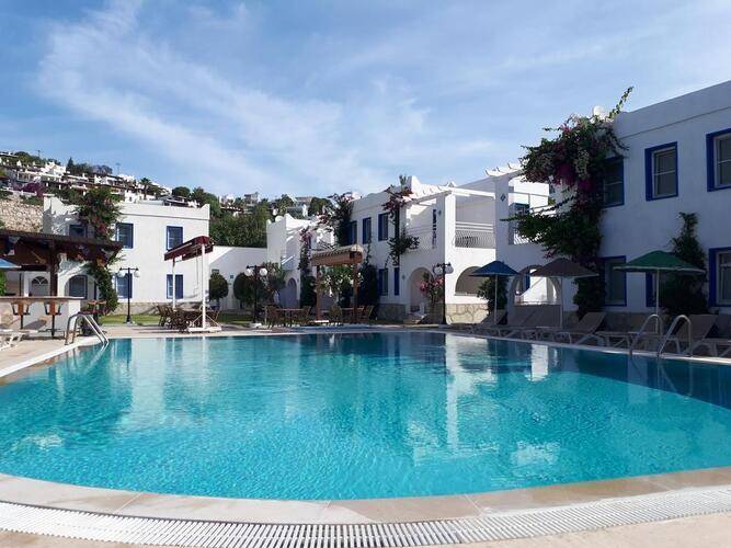 Paradise Apart Hotel