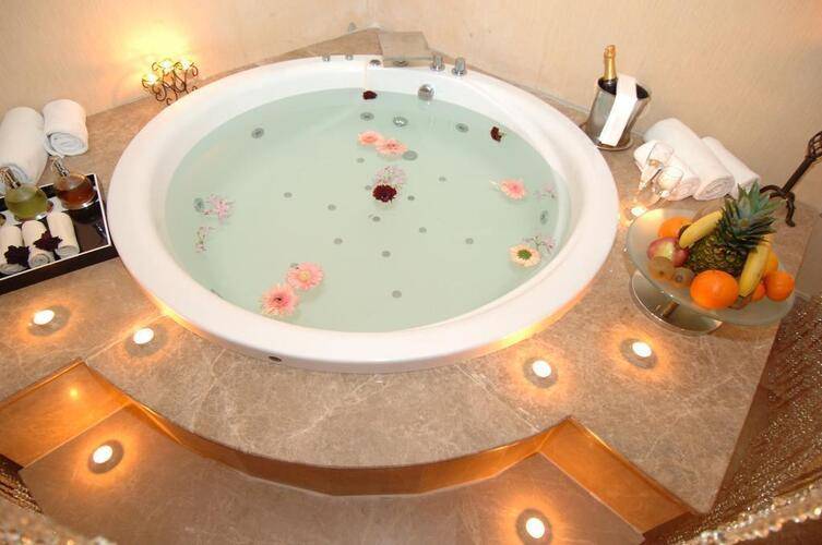 Grand Ankara Hotel