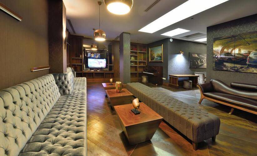 Tiara Hotel Spa