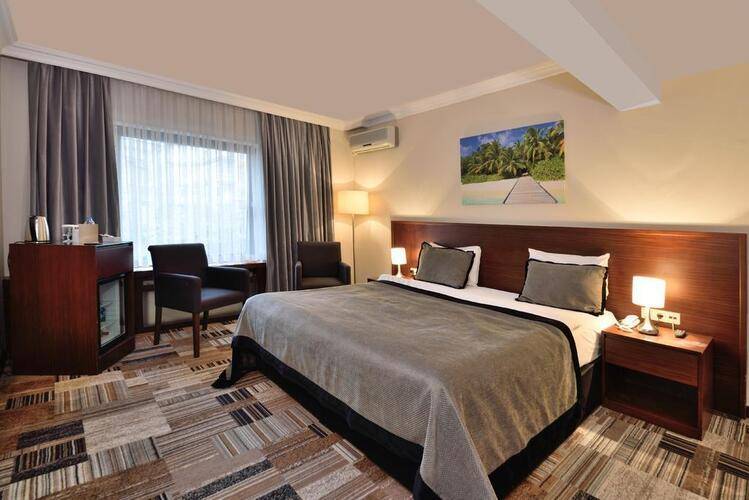 Tiara Hotel Spa