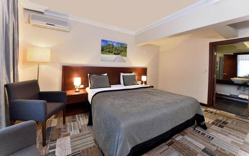 Tiara Hotel Spa