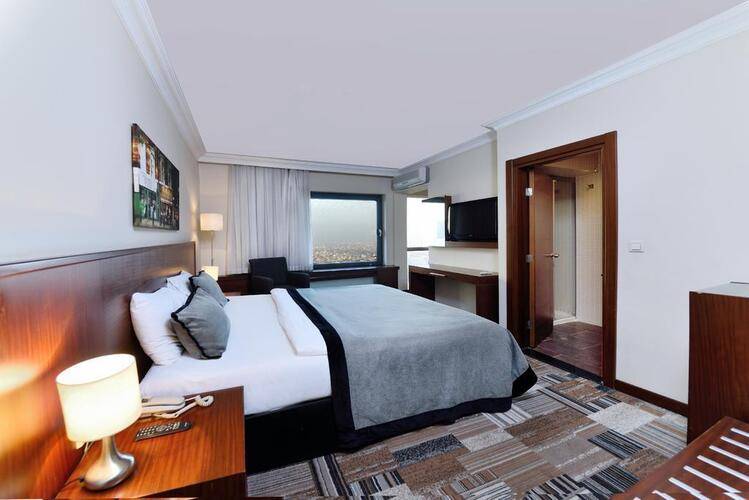 Tiara Hotel Spa