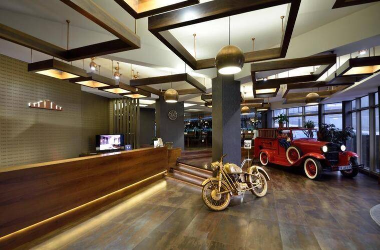 Tiara Hotel Spa