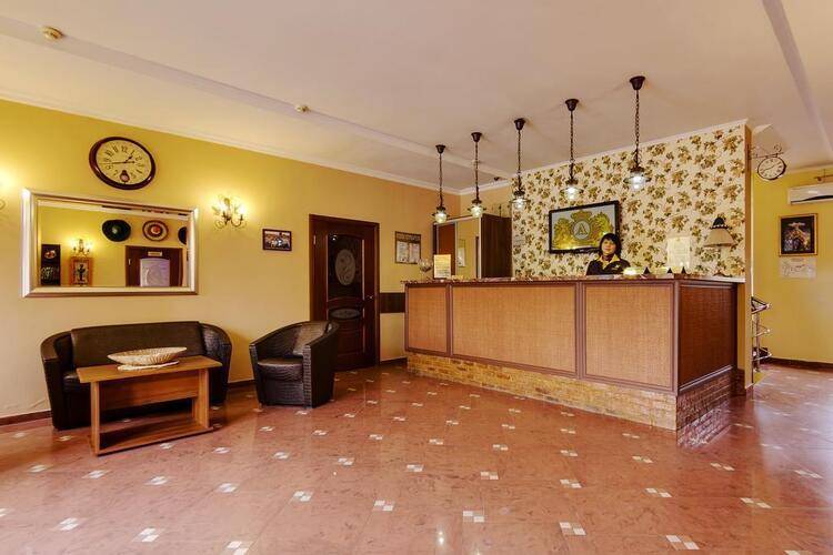 Мартон Амиго