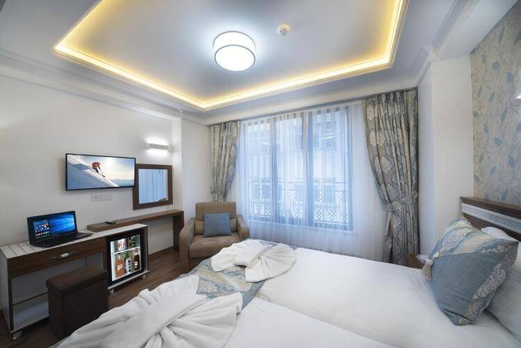 Lika Hotel