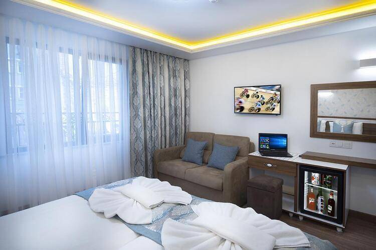 Lika Hotel