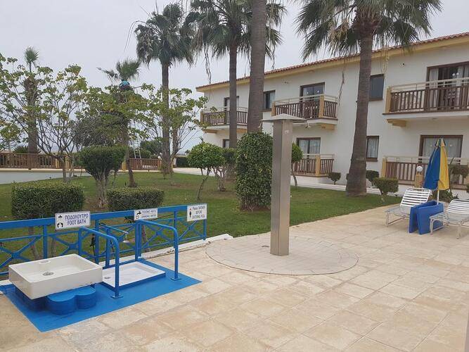Cosmelenia Hotel Apartments