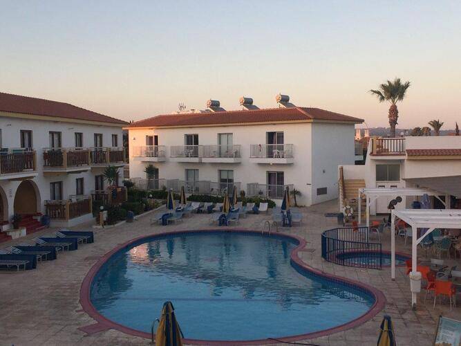 Cosmelenia Hotel Apartments
