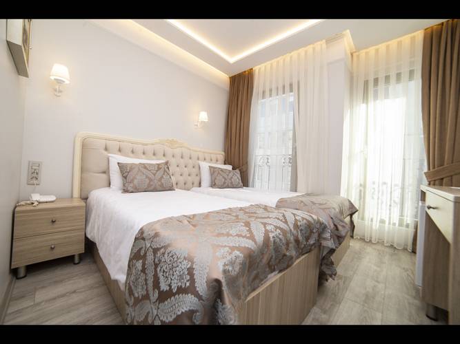Hhk Hotel Downtown