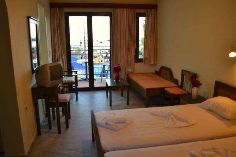 Alexandros M