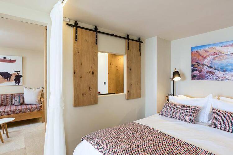 Ammos Suites