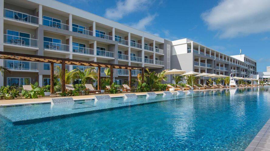 Hotel Grand Muthu Rainbow (Adults Only 18+)