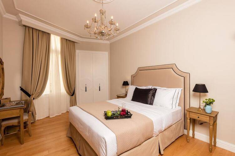 Athens Mansion Luxury Suites