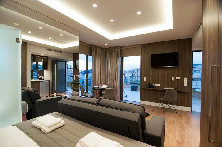Athens Platinum Rooms And Suites