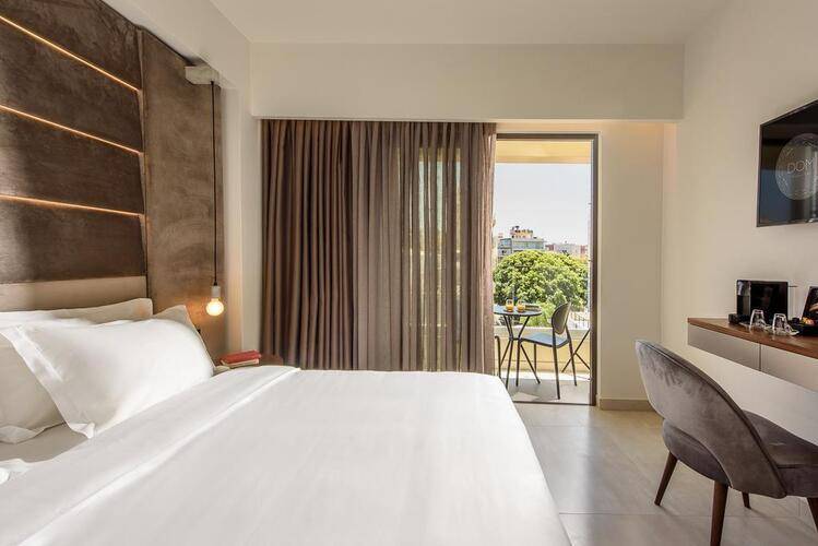 Dom Boutique Hotel