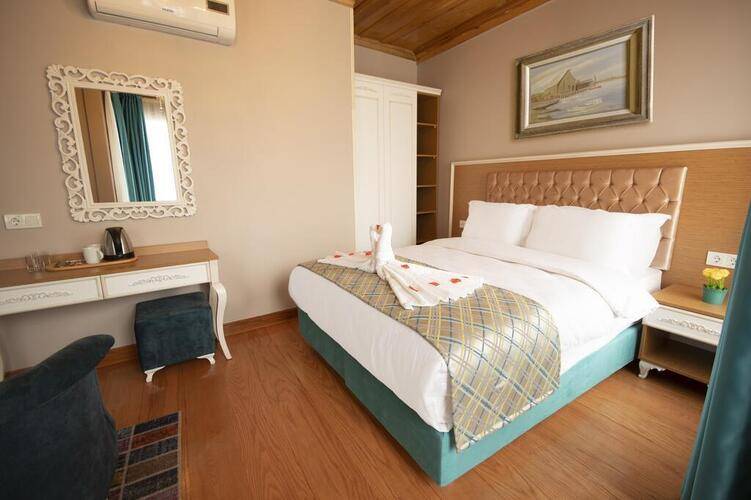 Acacia Mansion Hotel