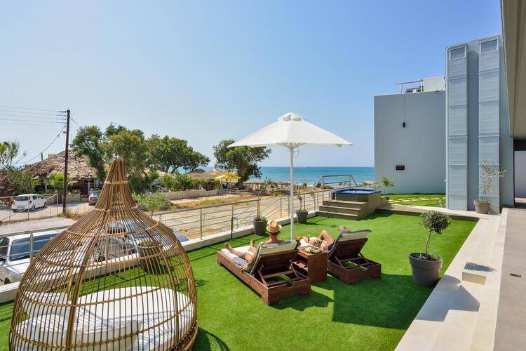 Elia Agia Marina Beach Hotel