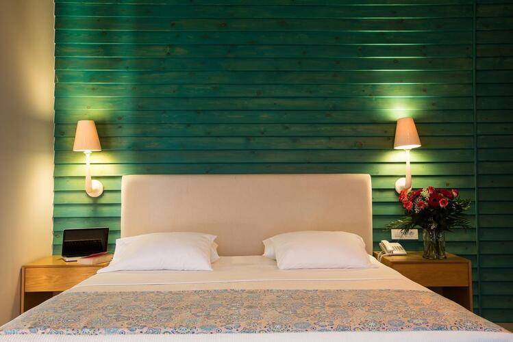 Elia Agia Marina Beach Hotel