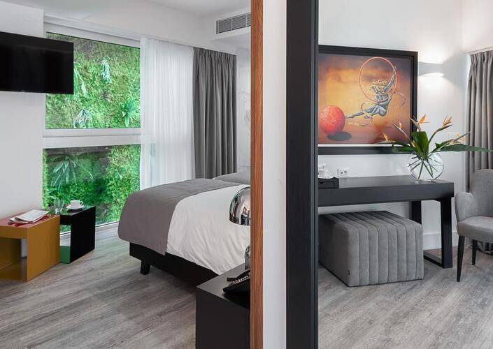 Elia Ermou Athens Hotel