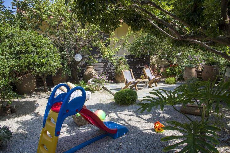 Evangelos Apartments