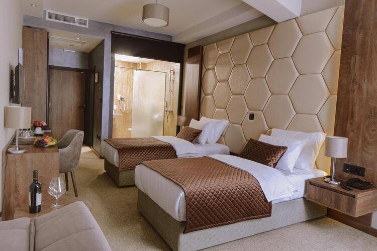 Amsterdam Hotel