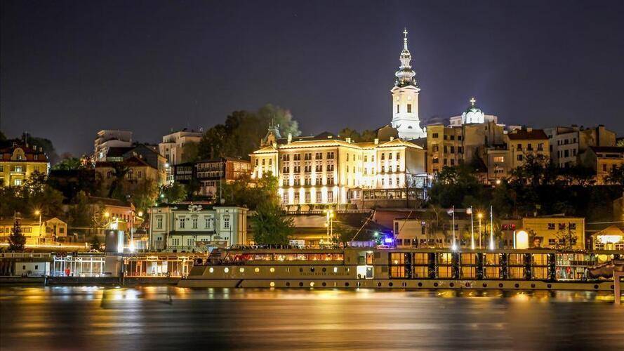 Belgrade Inn Garni Hotel