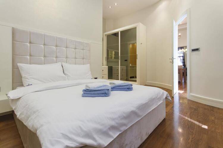 Central Park Residence