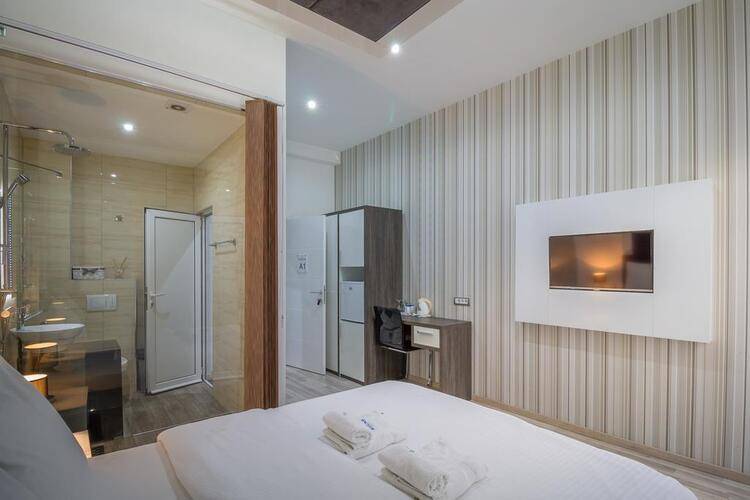 Central Park Residence