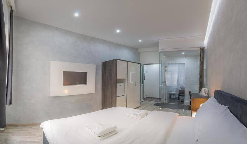 Central Park Residence