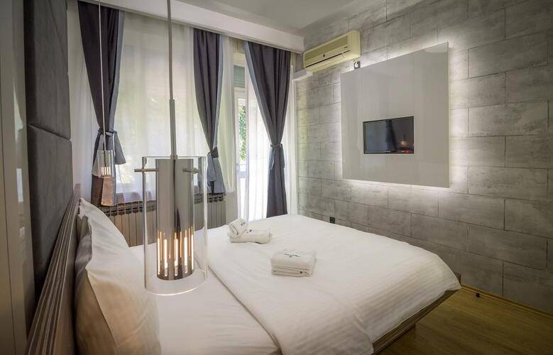 Central Park Residence
