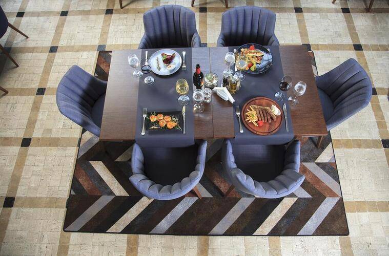 Crystal Hotel Belgrade