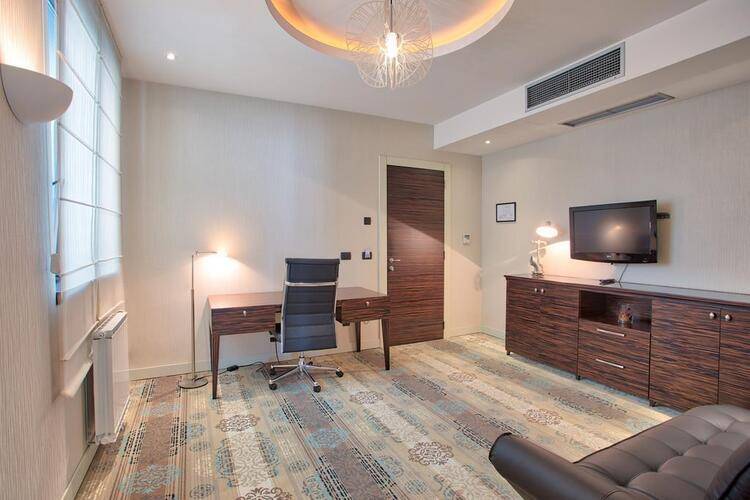 Crystal Hotel Belgrade