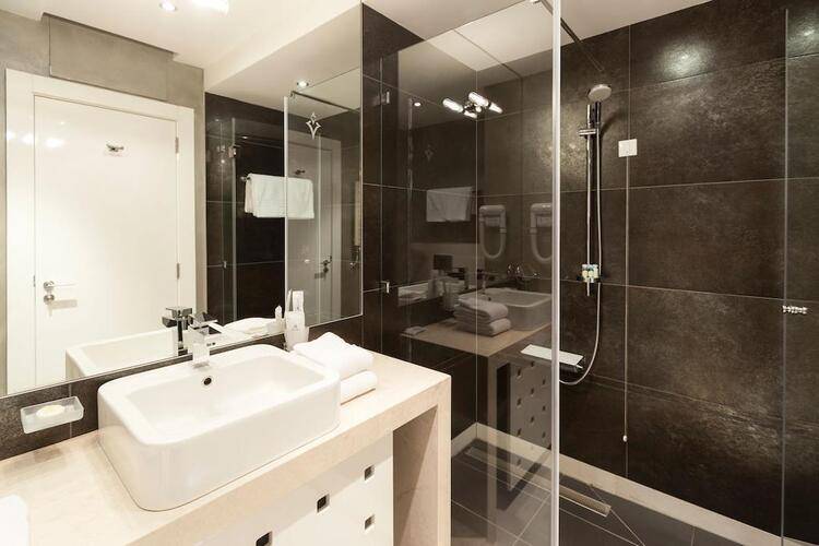 Crystal Hotel Belgrade