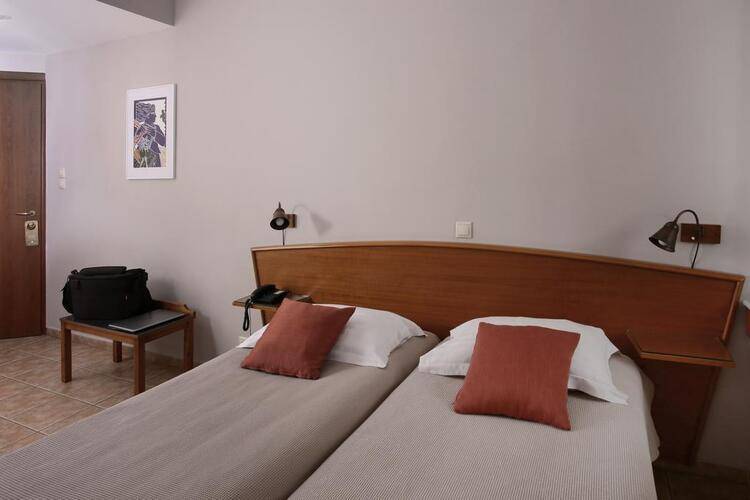 Evripides Hotel