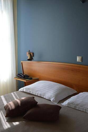 Evripides Hotel