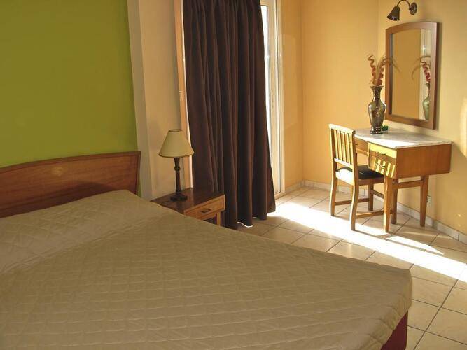 Evripides Hotel