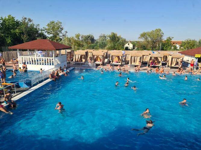 Flamingo Resort