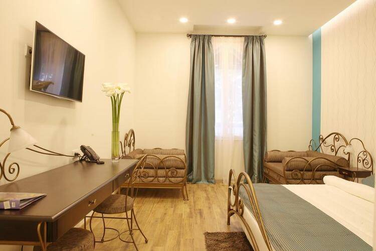 Garni Hotel Dum