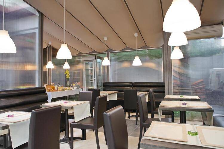 Garni Hotel Dum