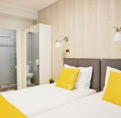 $item['hotel']['name']
