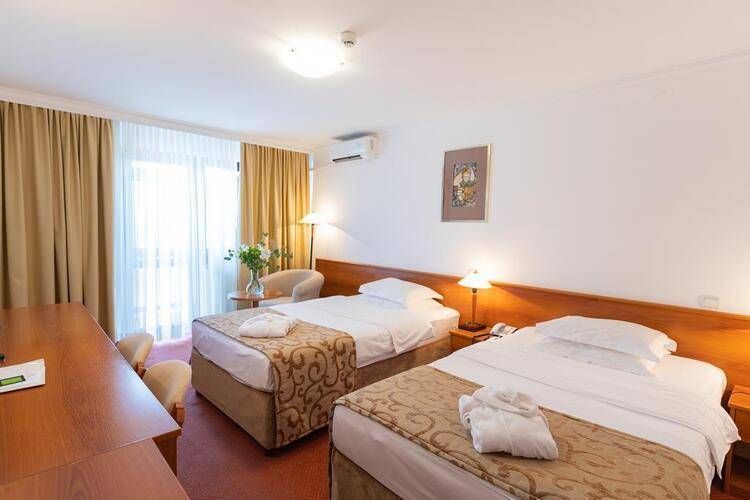 Hotel M