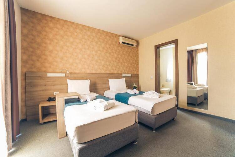 Hotel Mint