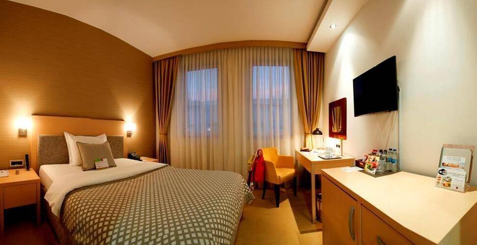In Hotel Belgrade